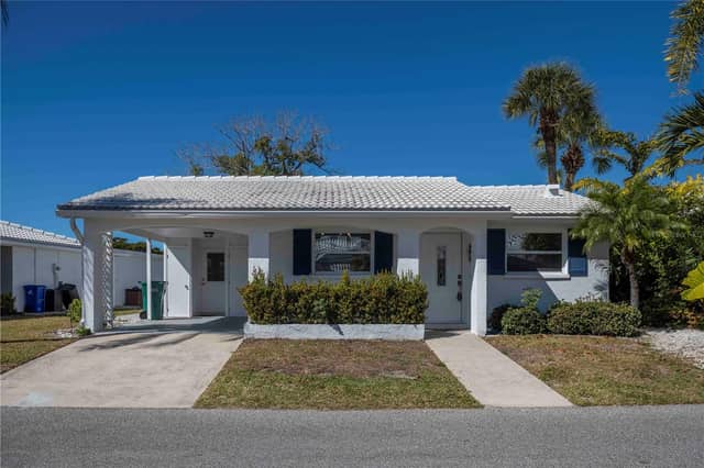563 SPANISH DR S photo
