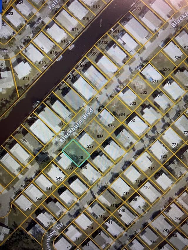 723 BLACKBURN BLVD photo