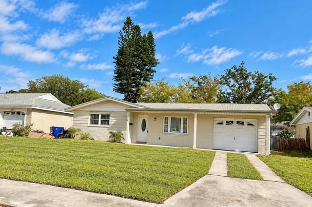 4033 NEWCASTLE DR photo
