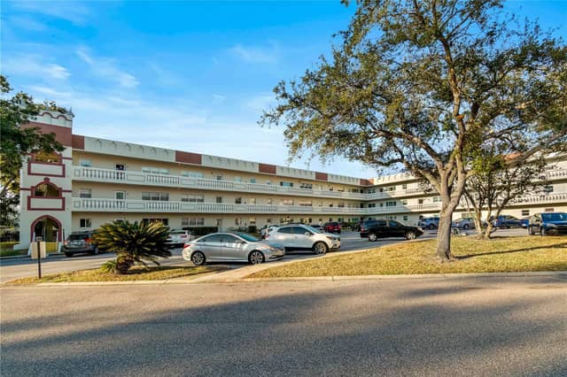 2284 SPANISH DR #50 photo