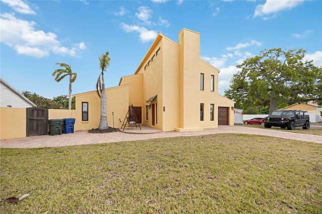 6515 MAUNA LOA BLVD photo