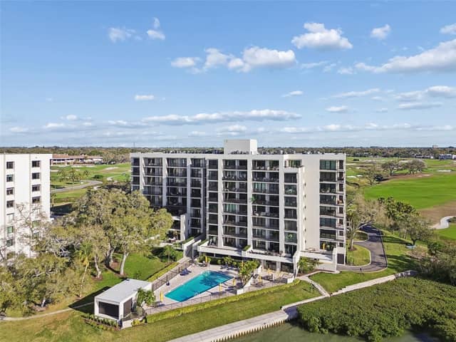 4 BELLEVIEW BLVD #701 photo