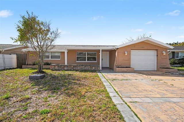 7214 INGLESIDE DR photo