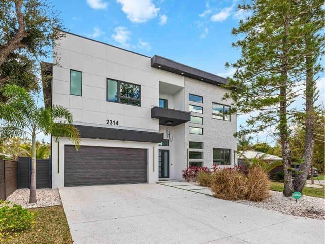 2314 PROSPECT ST photo
