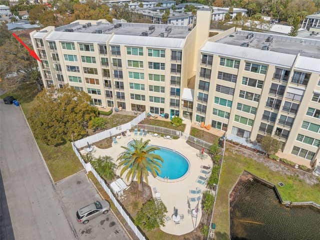 225 COUNTRY CLUB DR #F-1401 photo