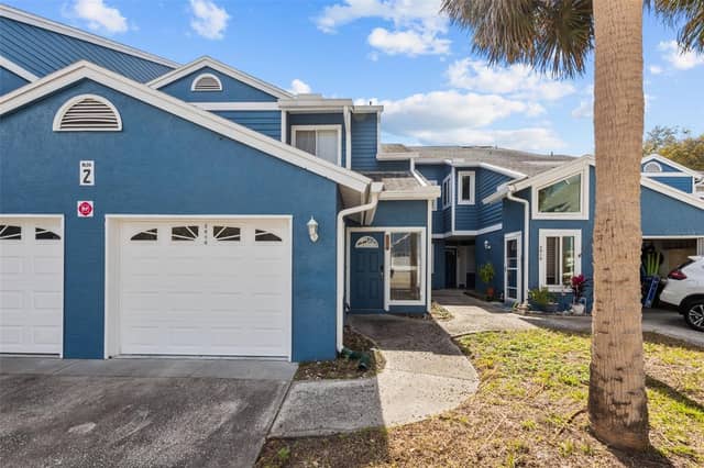 2014 GOLFVIEW DR #2014 photo