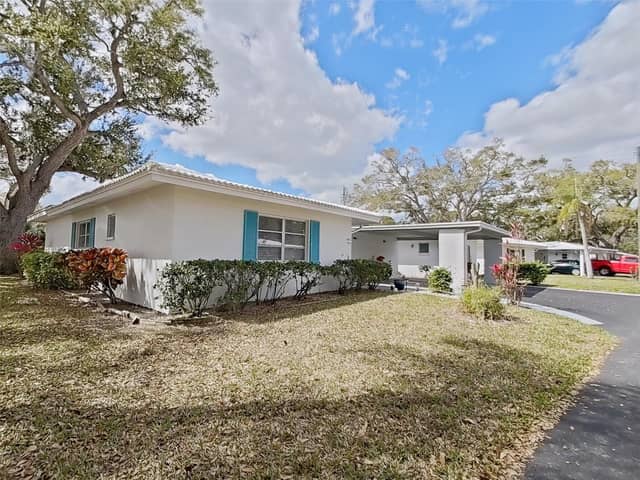 1845 VERA PL #29 photo