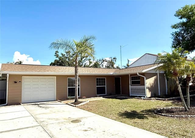 3715 SHARONDALE DR photo
