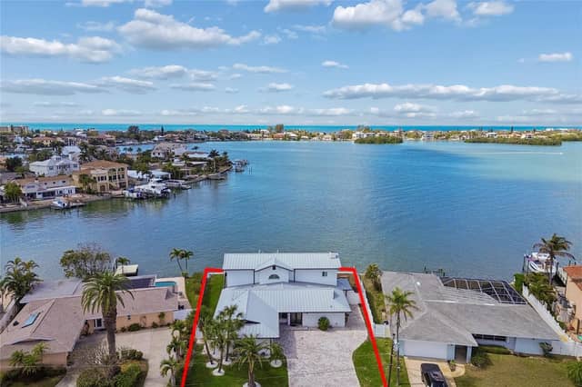 478 HARBOR DR N photo