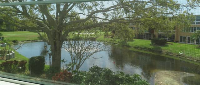 225 COUNTRY CLUB DR #C225 photo