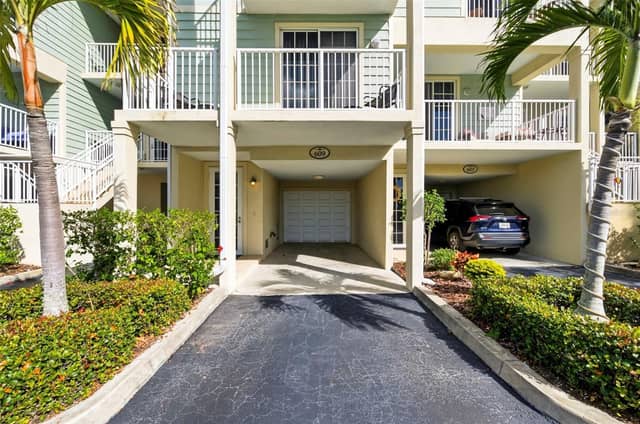 609 BAHIA BEACH BLVD photo