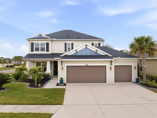 4939 LOS ROBLES CT photo
