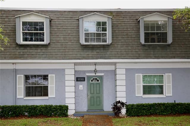 1713 BELLEAIR FOREST DR #C photo