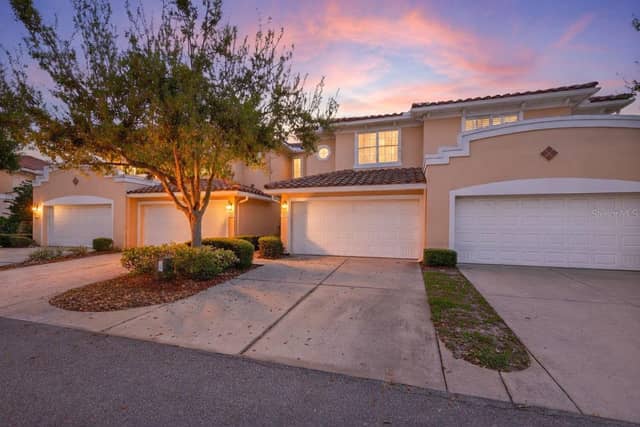 184 VALENCIA CIR photo