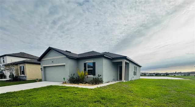 927 KELLY FERN LOOP photo