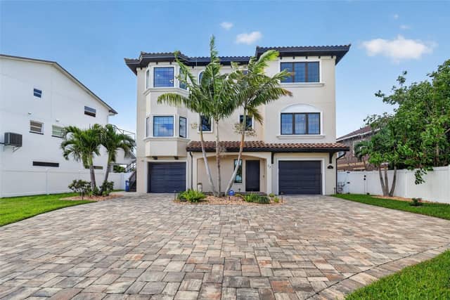 13 TREASURE LN photo
