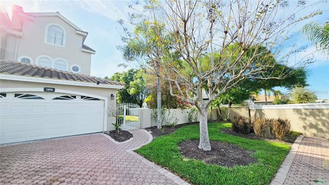 1806 LAGO VISTA BLVD photo