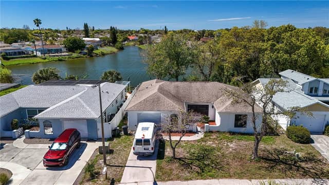 7619 VIENNA LN photo