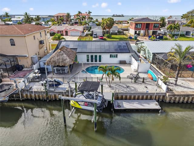 2171 LAGOON DR photo