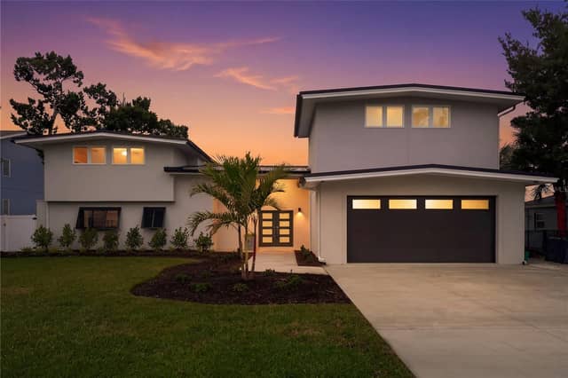 915 BAYSHORE DR photo