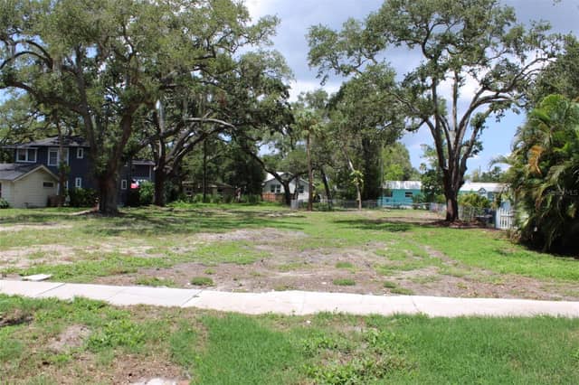 308 PRESIDENT ST photo