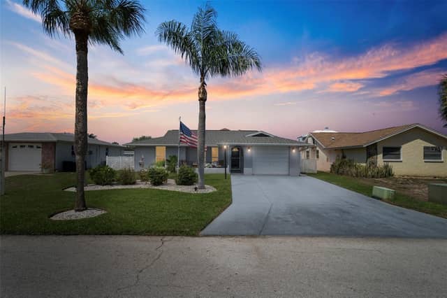 15627 DONZI DR photo