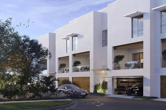 1028 SUNSET POINT RD #R9 photo