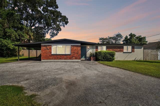 2913 W XANTHUS ST photo