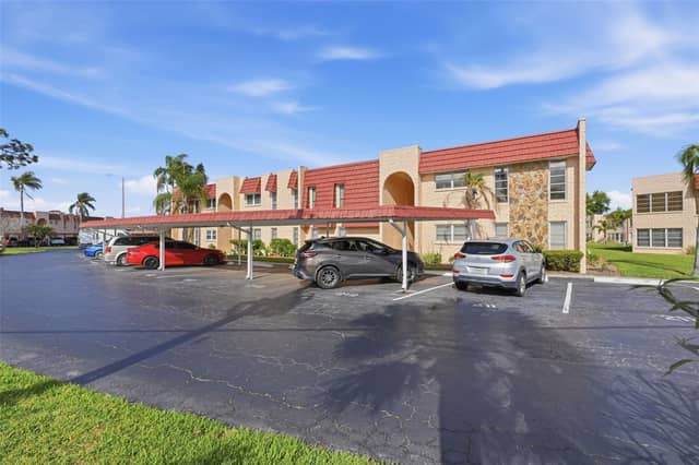 212 CEDARWOOD CIR #212 photo