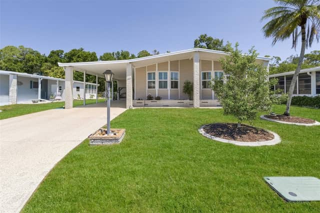209 VISTORIA DR photo