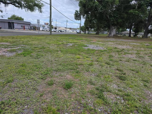 904 26TH AVE E photo