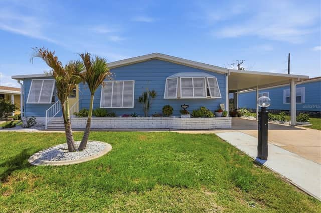 727 BUTTERFIELD CIR photo