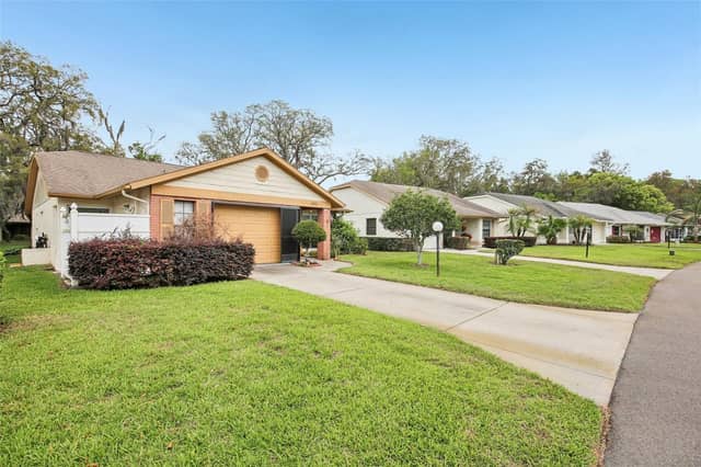 11622 COCOWOOD DR photo