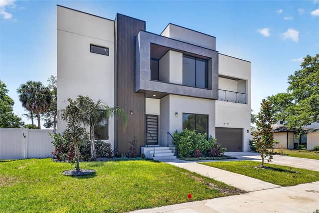 4426 W EUCLID AVE photo