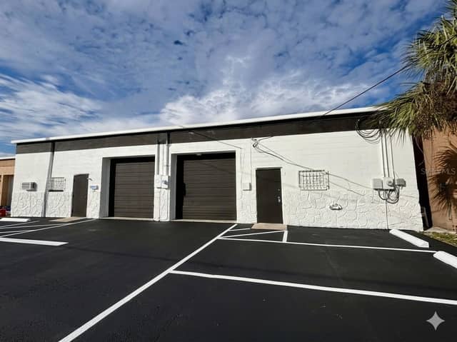 4055 7TH TERRACE photo