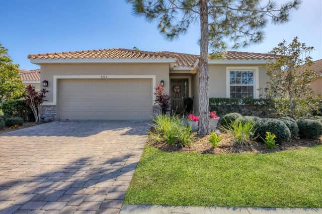 5333 CHARLIE BROWN LN photo
