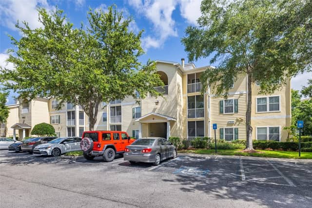 18439 BRIDLE CLUB DR photo