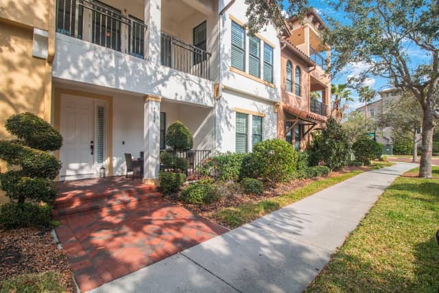 4884 YACHT CLUB DR photo