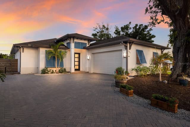 2823 MARSHALL DR photo
