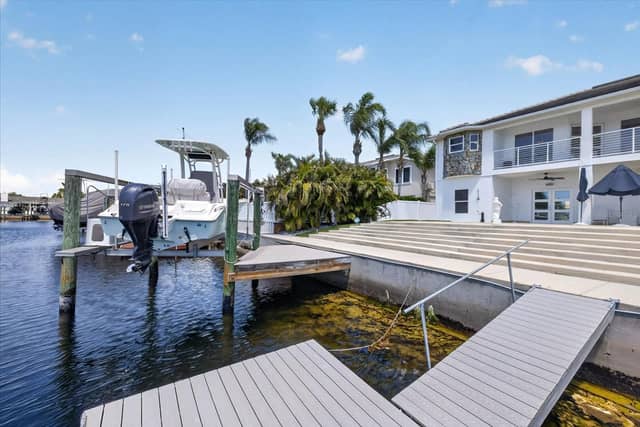 5101 SOUTH SHORE DR photo