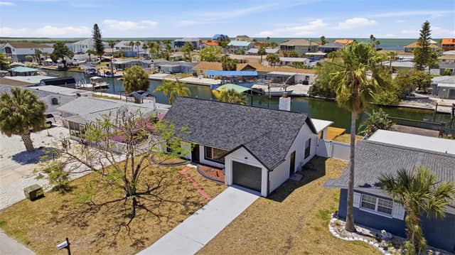 13615 GARRIS DR photo