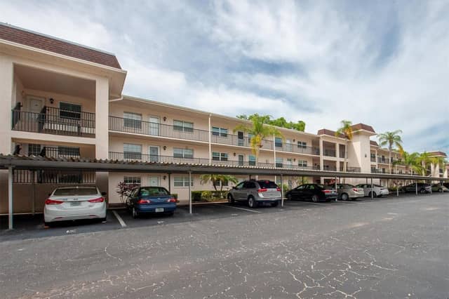 845 MAPLE CT #103 photo