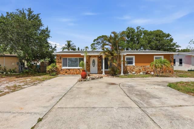 721 BAYSHORE DR photo