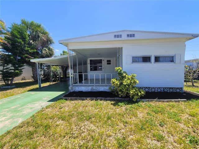 522 49TH AVE W photo