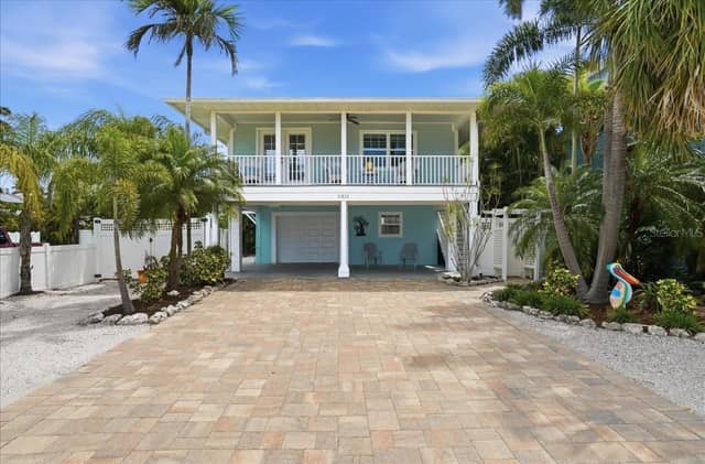 2811 GULF DR photo
