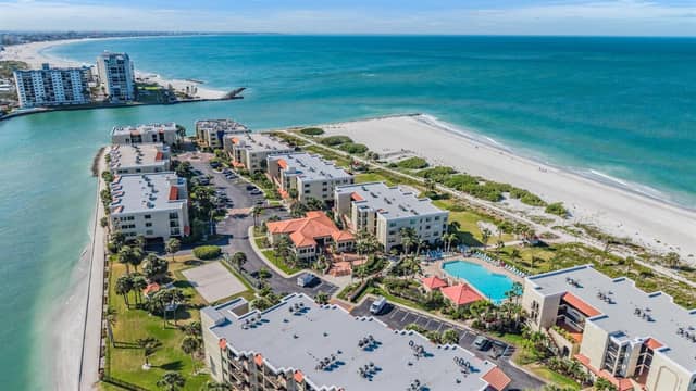 7435 BAYSHORE DR #303 photo