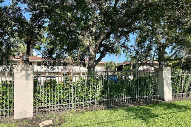972 LA COSTA CIR #3 photo