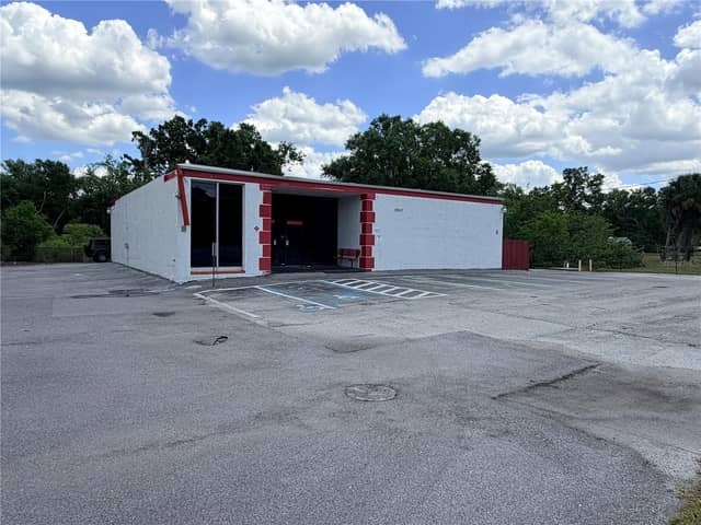 18843 N 41 HWY photo