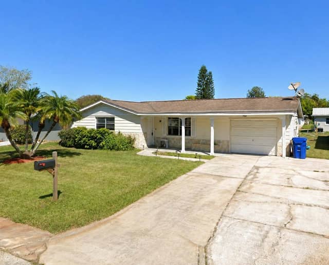 7907 YUCCA DR photo