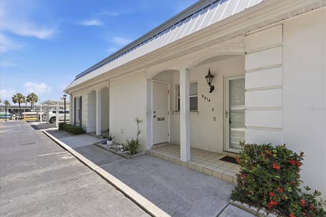 9914 SEBASTIAN CT photo
